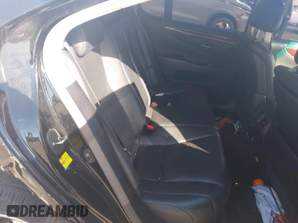 2009 Lexus LS 460 с VIN JTHCL46F895001922, выставлен на аукционе IAAI как лот 42273978 с пробегом Не указан миль и . История ставок и продаж доступна на DreamBid. Изображение 8.
