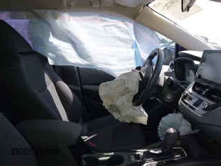 2022 Toyota Corolla LE with VIN JTDEPMAEXN3031636, listed as a IAAI auction lot 42002029 with 38,708 mi miles and . Bid and sale history available at DreamBid. Image 5.
