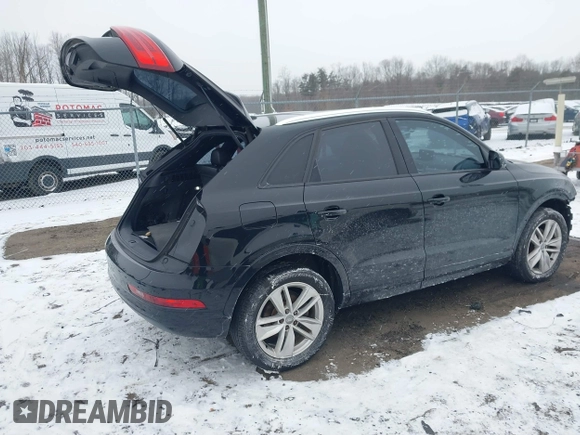 2017 Audi Q3 Premium with VIN WA1BCCFSXHR012345, listed as a IAAI auction lot 41589844 with 125,044 mi miles and . Bid and sale history available at DreamBid. Image 4.