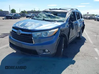 2015 Toyota Highlander Limited с VIN 5TDDKRFH0FS210245, выставлен на аукционе IAAI как лот 42796959 с пробегом 137 181 миль миль и . История ставок и продаж доступна на DreamBid. Изображение 16.