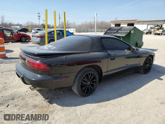 1997 Pontiac Firebird Firebird z VIN 2G2FS22K8V2212704, wystawiony jako Copart lot #48853145 z przebiegiem 130 474 mil mil oraz Szkoda całkowita • Salvage title. Historia ofert i sprzedaży dostępna na DreamBid. Obrazek 3.