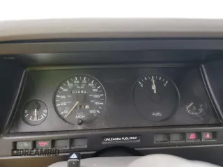 1992 Plymouth Sundance z VIN 1P3XP28D4NN165248, wystawiony jako Copart lot #44205855 z przebiegiem 70 897 mil mil oraz Tytuł czysty. Historia ofert i sprzedaży dostępna na DreamBid. Obrazek 10.