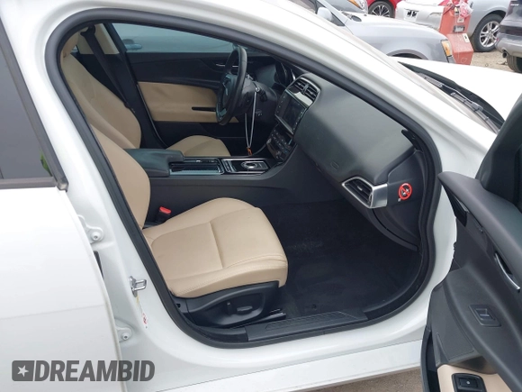 2018 Jaguar XE 25t Premium with VIN SAJAD4FXXJCP23943, listed as a IAAI auction lot 41470656 with 56,834 mi miles. Bid and sale history available at carsss.com. Image 5.