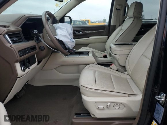 2022 GMC Yukon XL Denali with VIN 1GKS2JKL1NR352785, listed as a Copart auction lot 82993264 with 21,400 mi miles and Clean Title. Bid and sale history available at carsss.com. Image 7.