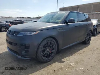 2024 Land Rover Range Rover Sport Dynamic SE z VIN SAL1L9FU2RA411720, wystawiony jako Copart lot #50358925 z przebiegiem 10 425 mil mil oraz Szkoda całkowita • Salvage title. Historia ofert i sprzedaży dostępna na DreamBid. Obrazek 1.
