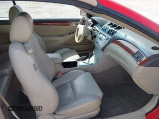 2006 Toyota Solara SE z VIN 4T1FA38P16U103693, wystawiony jako IAAI lot #42333710 z przebiegiem 150 785 mil mil oraz . Historia ofert i sprzedaży dostępna na DreamBid. Obrazek 5.