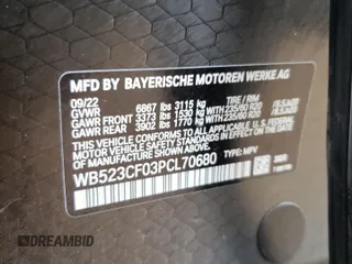 2023 BMW iX xDrive50 z VIN WB523CF03PCL70680, wystawiony jako Copart lot #52704593 z przebiegiem 1621 mil mil oraz . Historia ofert i sprzedaży dostępna na DreamBid. Obrazek 13.