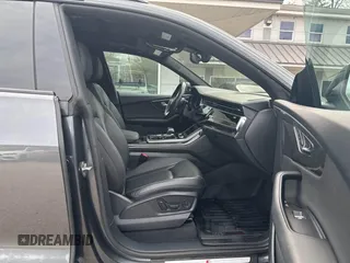 2019 Audi Q8 Premium Plus with VIN WA1EVAF10KD015763, listed as a IAAI auction lot 41925195 with 134,540 mi miles. Bid and sale history available at carsss.com. Image 5.