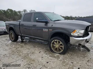 2018 Ram 2500 Tradesman with VIN 3C6UR5CJ3JG127242, listed as a Copart auction lot 44958795 with 62,524 mi miles and Salvage Title. Bid and sale history available at carsss.com. Image 4.