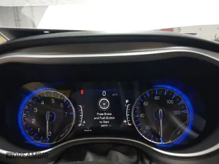 2022 Chrysler Pacifica Touring L with VIN 2C4RC1BG3NR178111, listed as a IAAI auction lot 41572149 with 54,919 mi miles. Bid and sale history available at carsss.com. Image 7.