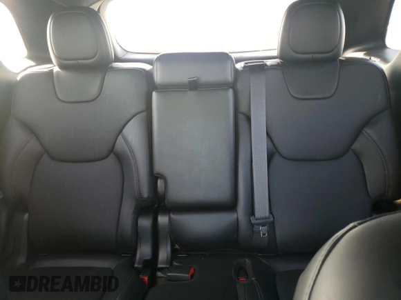 2020 Jeep Cherokee High Altitude with VIN 1C4PJLDN3LD530155, listed as a Copart auction lot 70008962 with 32,942 mi miles and . Bid and sale history available at DreamBid. Image 10.