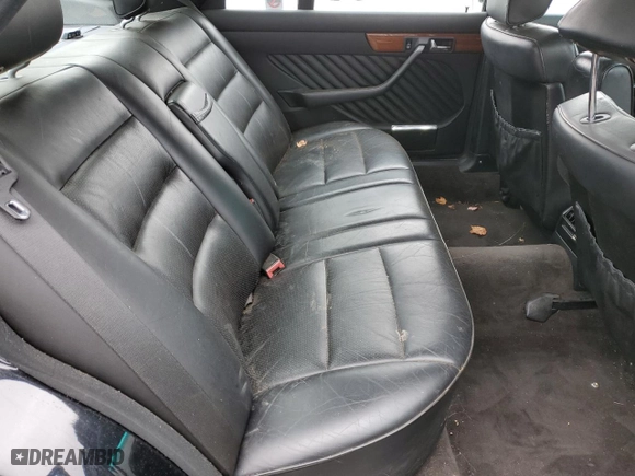 1991 Mercedes-Benz 420 Series 420SEL with VIN WDBCA35E6MA588873, listed as a Copart auction lot 49659915 with 85,565 mi miles and Non Repairable. Bid and sale history available at carsss.com. Image 10.