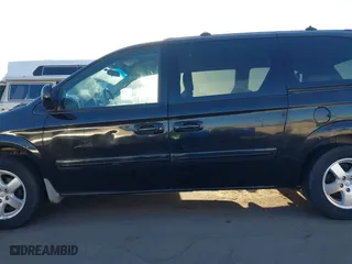 2006 Dodge Grand Caravan SXT with VIN 2D4GP44L36R630845, listed as a IAAI auction lot 42042341 with 203,675 mi miles. Bid and sale history available at carsss.com. Image 15.