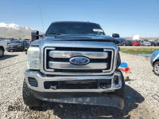 2011 Ford F-350 Platinum with VIN 1FT7W3BT5BEC87279, listed as a Copart auction lot 52990815 with 285,540 mi miles and Salvage title. Bid and sale history available at DreamBid. Image 5.