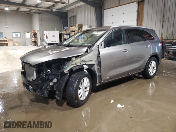 2016 Kia Sorento LX with VIN 5XYPGDA57GG089890, listed as a Copart auction lot 42416645 with 130,270 mi miles and Salvage Title. Bid and sale history available at DreamBid. Image 1.