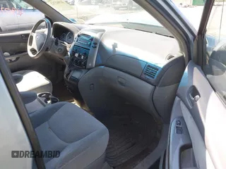 2007 Toyota Sienna CE with VIN 5TDZK23C57S080017, listed as a IAAI auction lot 41962712 with 29,966 mi miles and . Bid and sale history available at DreamBid. Image 5.