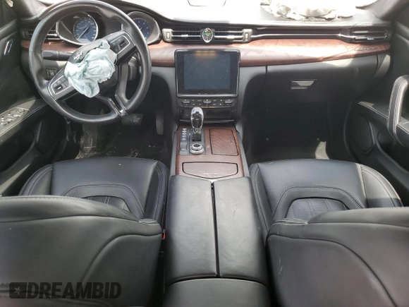 2018 Maserati Quattroporte S GranLusso z VIN ZAM56YPL6J1281490, wystawiony jako Copart lot #60120163 z przebiegiem 59 327 mil mil oraz . Historia ofert i sprzedaży dostępna na DreamBid. Obrazek 8.