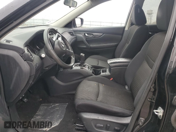 2017 Nissan Rogue SV z VIN 5N1AT2MT9HC879208, wystawiony jako Copart lot #50619795 z przebiegiem 110 991 mil mil oraz Szkoda całkowita • Salvage title. Historia ofert i sprzedaży dostępna na DreamBid. Obrazek 7.
