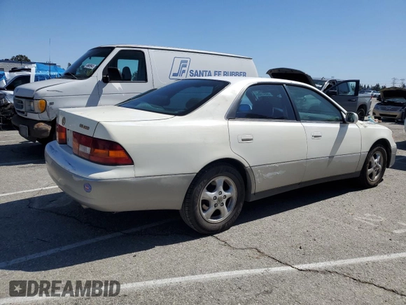 1998 Lexus ES 300 с VIN JT8BF28G8W5013500, выставлен на аукционе Copart как лот 49541405 с пробегом 146 355 миль миль и Списание • Salvage title. История ставок и продаж доступна на DreamBid. Изображение 3.