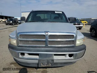 2001 Dodge Ram 1500 with VIN 3B7HC13Y31M536652, listed as a Copart auction lot 42583405 with 236,200 mi miles and Clean Title. Bid and sale history available at carsss.com. Image 5.