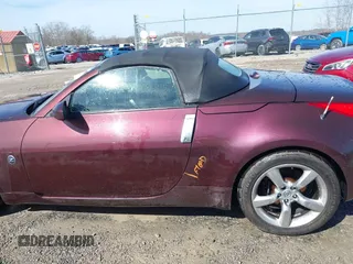 2006 Nissan 350Z Touring with VIN JN1AZ36A96M455980, listed as a IAAI auction lot 41620876 with 140,262 mi miles. Bid and sale history available at carsss.com. Image 6.