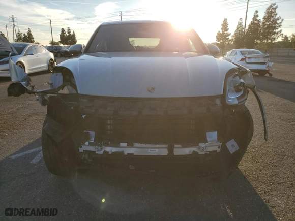 2023 Porsche Cayenne with VIN WP1AA2AY6PDA00460, listed as a Copart auction lot 80697384 with 19,818 mi miles and Salvage Title. Bid and sale history available at carsss.com. Image 5.