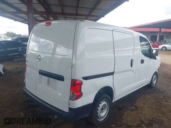 2017 Nissan NV200 S z VIN 3N6CM0KN3HK708335, wystawiony jako IAAI lot #41713394 z przebiegiem 139 215 mil mil oraz . Historia ofert i sprzedaży dostępna na DreamBid. Obrazek 4.