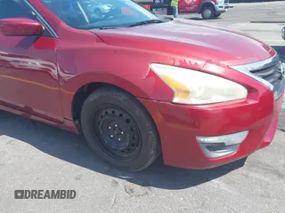 2014 Nissan Altima S with VIN 1N4AL3AP1EC266793, listed as a IAAI auction lot 41896314 with 265,087 mi miles and . Bid and sale history available at carsss.com. Image 13.