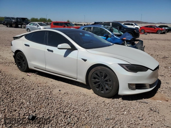 2017 Tesla Model S 60 with VIN 5YJSA1E13HF190581, listed as a Copart auction lot 57383595 with 88,219 mi miles and Salvage title. Bid and sale history available at DreamBid. Image 4.