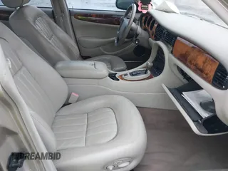 2002 Jaguar XJ 8 with VIN SAJDA14C62LF43688, listed as a IAAI auction lot 41538366 with Not provided miles and . Bid and sale history available at DreamBid. Image 5.