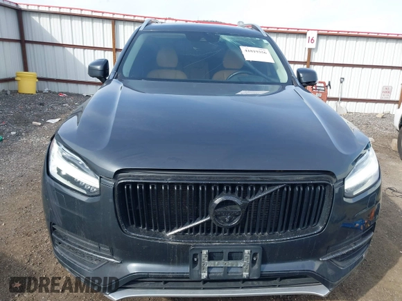 2016 Volvo XC90 T6 Momentum with VIN YV4A22PK0G1089068, listed as a IAAI auction lot 41819356 with 122,259 mi miles. Bid and sale history available at carsss.com. Image 12.