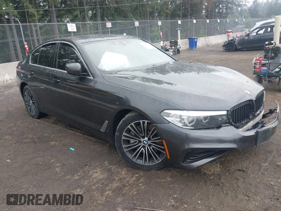 2019 BMW 5 Series 530i с VIN WBAJA5C53KBX87813, выставлен на аукционе IAAI как лот 42541607 с пробегом 91 922 миль миль и . История ставок и продаж доступна на DreamBid. Изображение 1.