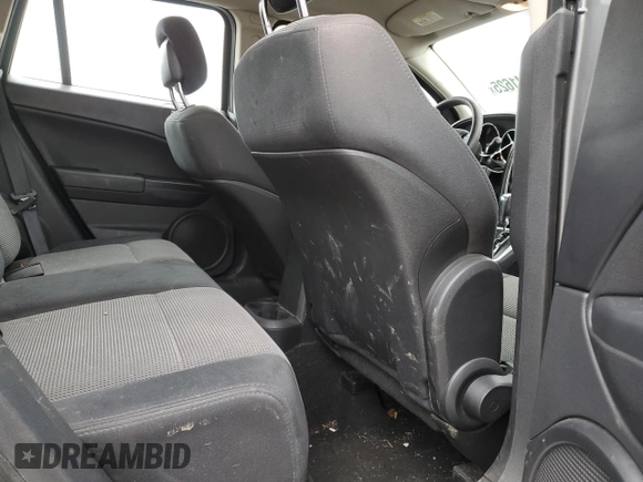 2011 Dodge Caliber Heat with VIN 1B3CB5HA0BD270389, listed as a Copart auction lot 45941625 with 201,600 mi miles and Salvage Title. Bid and sale history available at DreamBid. Image 10.