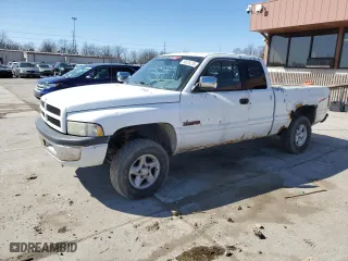 1997 Dodge Ram 1500 with VIN 1B7HF13ZXVJ581204, listed as a Copart auction lot 50525235 with 192,011 mi miles and Salvage Title. Bid and sale history available at carsss.com. Image 1.