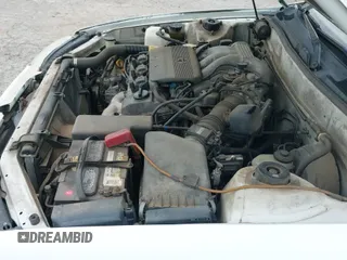 1996 Toyota Camry LE z VIN 4T1BF12K0TU863496, wystawiony jako IAAI lot #42476471 z przebiegiem 272 419 mil mil oraz . Historia ofert i sprzedaży dostępna na DreamBid. Obrazek 12.