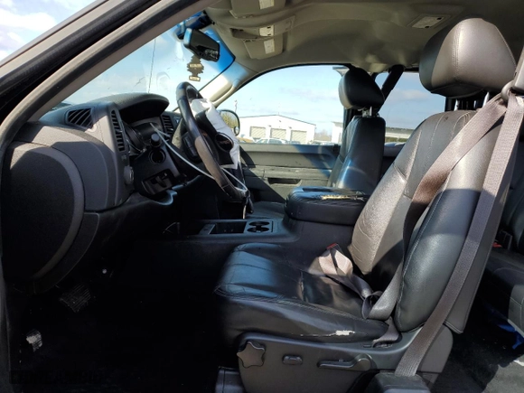 2013 GMC Sierra 1500 SLE with VIN 1GTR2VE72DZ264004, listed as a Copart auction lot 45391005 with 139,123 mi miles and Clean Title. Bid and sale history available at carsss.com. Image 7.