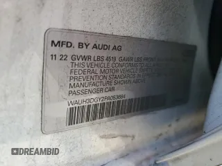 2023 Audi S3 Premium Plus z VIN WAUH3DGY2PA053684, wystawiony jako Copart lot #72922323 z przebiegiem 2 283 mil mil oraz . Historia ofert i sprzedaży dostępna na DreamBid. Obrazek 13.