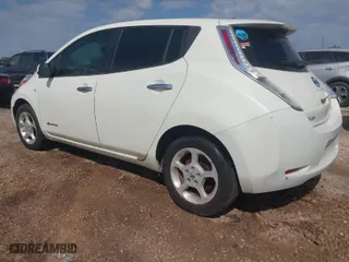 2012 Nissan LEAF SL with VIN JN1AZ0CP5CT017787, listed as a IAAI auction lot 42016039 with 99,647 mi miles. Bid and sale history available at carsss.com. Image 3.