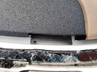 2001 Ford Explorer z VIN 1FMZU85P51ZA00343, wystawiony jako Copart lot #85793084 z przebiegiem Nie podano mil oraz Nie do naprawy • Non repairable. Historia ofert i sprzedaży dostępna na DreamBid. Obrazek 14.