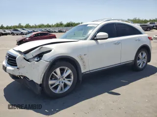 2014 Infiniti QX70 с VIN JN8CS1MU8EM451823, выставлен на аукционе Copart как лот 61134355 с пробегом 90 903 миль миль и Списание • Salvage title. История ставок и продаж доступна на DreamBid. Изображение 1.