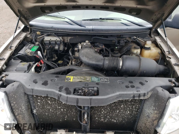 2004 Ford F-150 STX with VIN 1FTRX14W44NC37543, listed as a Copart auction lot 57442095 with 201,071 mi miles and Salvage title. Bid and sale history available at DreamBid. Image 11.