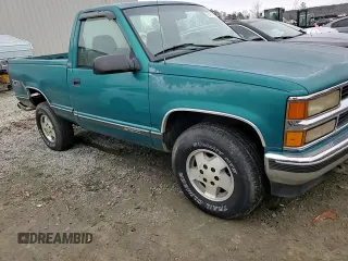 1995 Chevrolet Silverado 1500 with VIN 1GCEK14K0SZ257742, listed as a Copart auction lot 42437355 with 183,760 mi miles and Salvage Title. Bid and sale history available at DreamBid. Image 11.