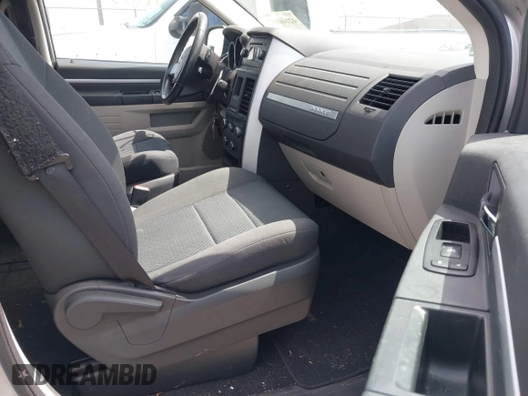 2010 Dodge Grand Caravan Hero with VIN 2D4RN3D14AR447048, listed as a IAAI auction lot 42140032 with 52,006 mi miles and . Bid and sale history available at DreamBid. Image 5.
