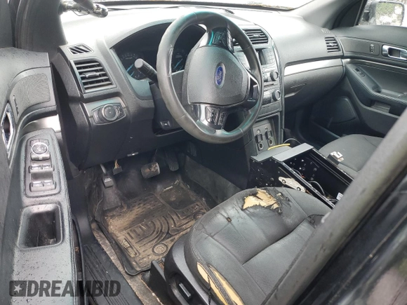 2016 Ford Police Interceptor Utility z VIN 1FM5K8AR8GGA97151, wystawiony jako Copart lot #58217185 z przebiegiem Nie podano mil oraz Szkoda całkowita • Salvage title. Historia ofert i sprzedaży dostępna na DreamBid. Obrazek 8.