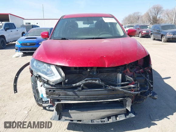 2017 Nissan Rogue SV with VIN JN8AT2MVXHW255006, listed as a IAAI auction lot 41788317 with 83,928 mi miles. Bid and sale history available at carsss.com. Image 13.