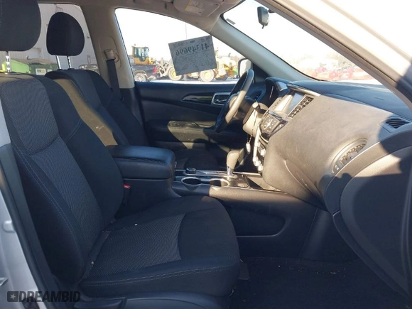 2019 Nissan Pathfinder S with VIN 5N1DR2MM5KC653839, listed as a IAAI auction lot 41349696 with 102,475 mi miles. Bid and sale history available at carsss.com. Image 5.