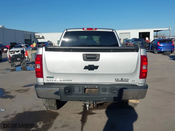 2012 Chevrolet Silverado 1500 LT with VIN 1GCRCSE06CZ249924, listed as a IAAI auction lot 41665113 with 118,830 mi miles. Bid and sale history available at carsss.com. Image 16.