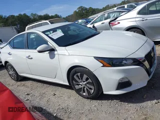 2022 Nissan Altima 2.5 S with VIN 1N4BL4BV9NN316898, listed as a IAAI auction lot 41752444 with 140,719 mi miles. Bid and sale history available at carsss.com. Image 13.