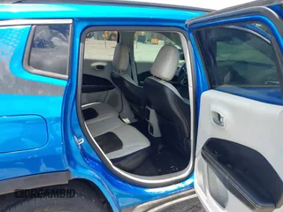 2018 Jeep Compass Latitude с VIN 3C4NJCBB4JT194846, выставлен на аукционе IAAI как лот 42578076 с пробегом 71 665 миль миль и . История ставок и продаж доступна на DreamBid. Изображение 8.