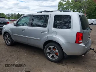 2015 Honda Pilot SE z VIN 5FNYF4H38FB053093, wystawiony jako IAAI lot #42290867 z przebiegiem 120 238 mil mil oraz . Historia ofert i sprzedaży dostępna na DreamBid. Obrazek 3.